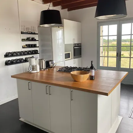 Maison Grossoleil Vila *